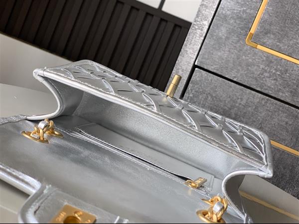 2026131214238236 750